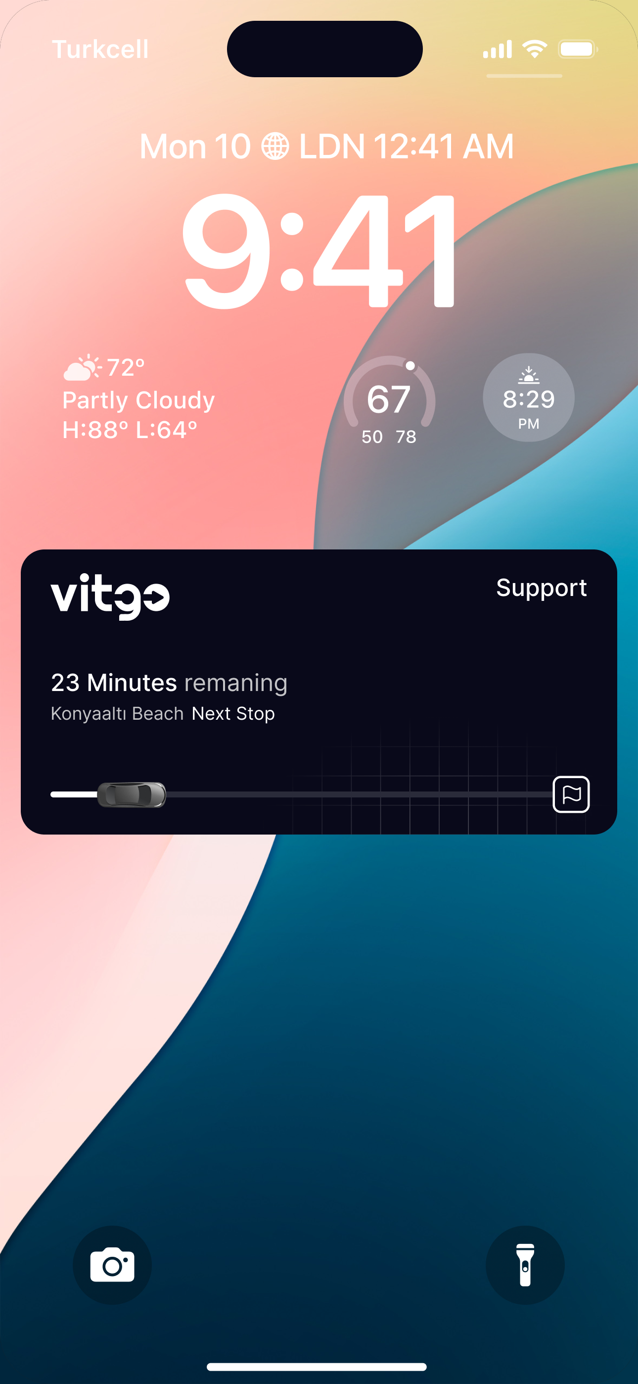 Lock screen: A live activity shows minutes remaining and the next stop without unlocking the phone.